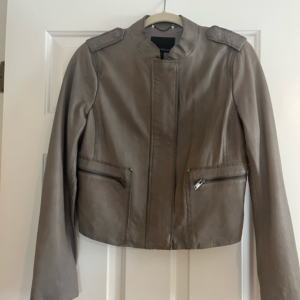 Banana Republic Gray Leather Jacket MP